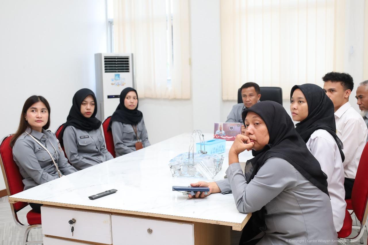 Dorong Pertumbuhan Ekonomi Daerah, Kanwil Kemenkum Jambi ikuti Seminar Nasional Pendaftaran Merek Kolektif