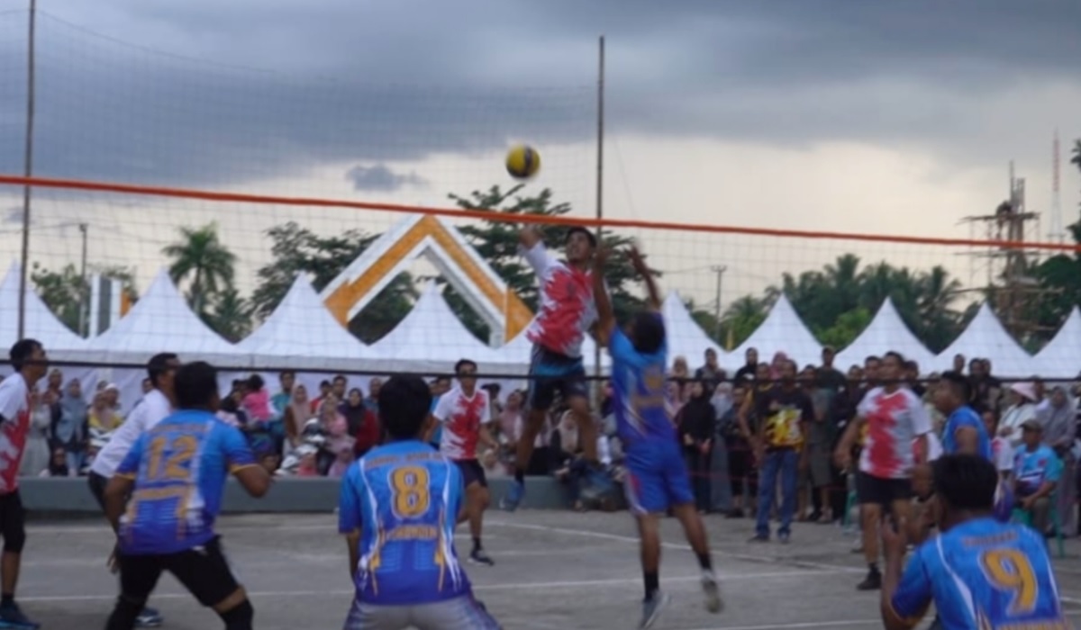 Final Sengit Dibawah Guyuran Hujan, Drama Lima Set, PDAM Raih Gelar Juara