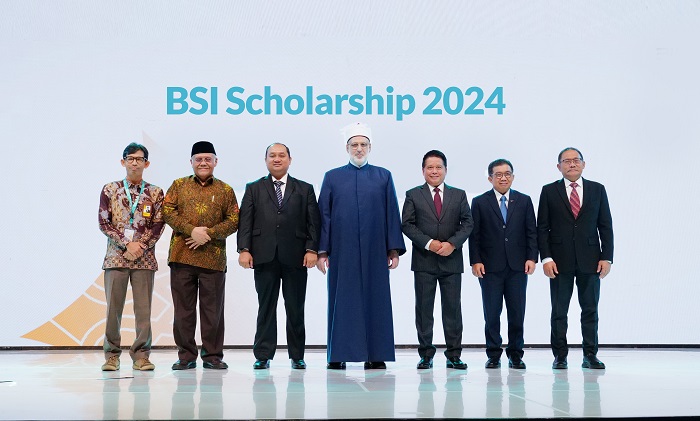 Dukung Peningkatan Kualitas SDM Indonesia, BSI Scholarship 2024 Targetkan 2.300 Pelajar & Mahasiswa