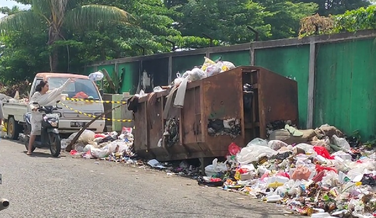 Tak Terkendali, Muncul Lagi Tumpukan Sampah di Jambi Selatan