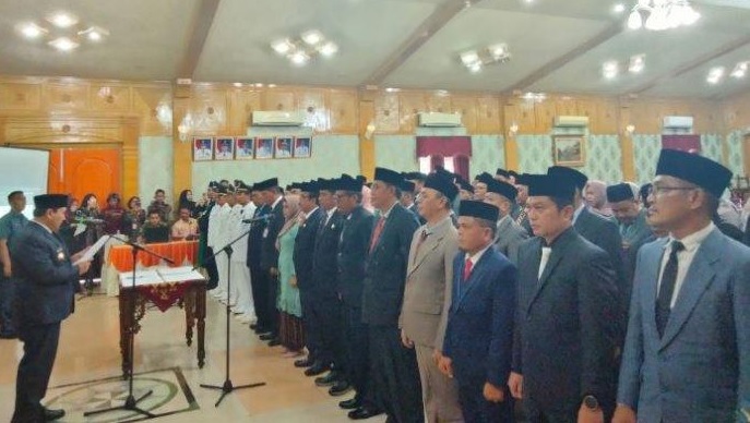 Perdana! PJ Bachril Bakri Lantik 91 Pejabat Eselon II,III ,IV di Lingkup Pemkab Sarolangun, Ini Nama-Namanya