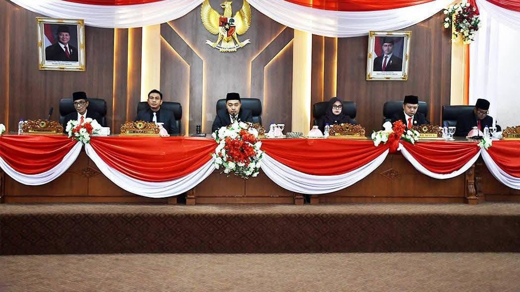 DPRD Batang Hari Gelar Rapat Paripurna Mendengarkan Pidato Kenegaraan Presiden 