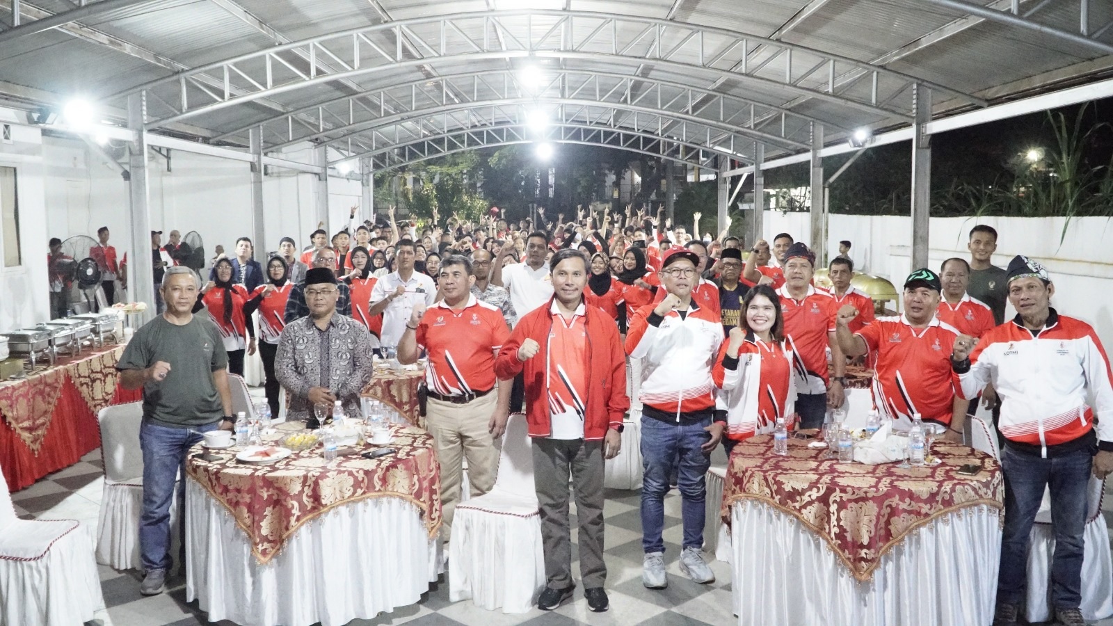 Edi Purwanto Lepas 459 Atlet Berlaga di FORNAS ke 7 Bandung