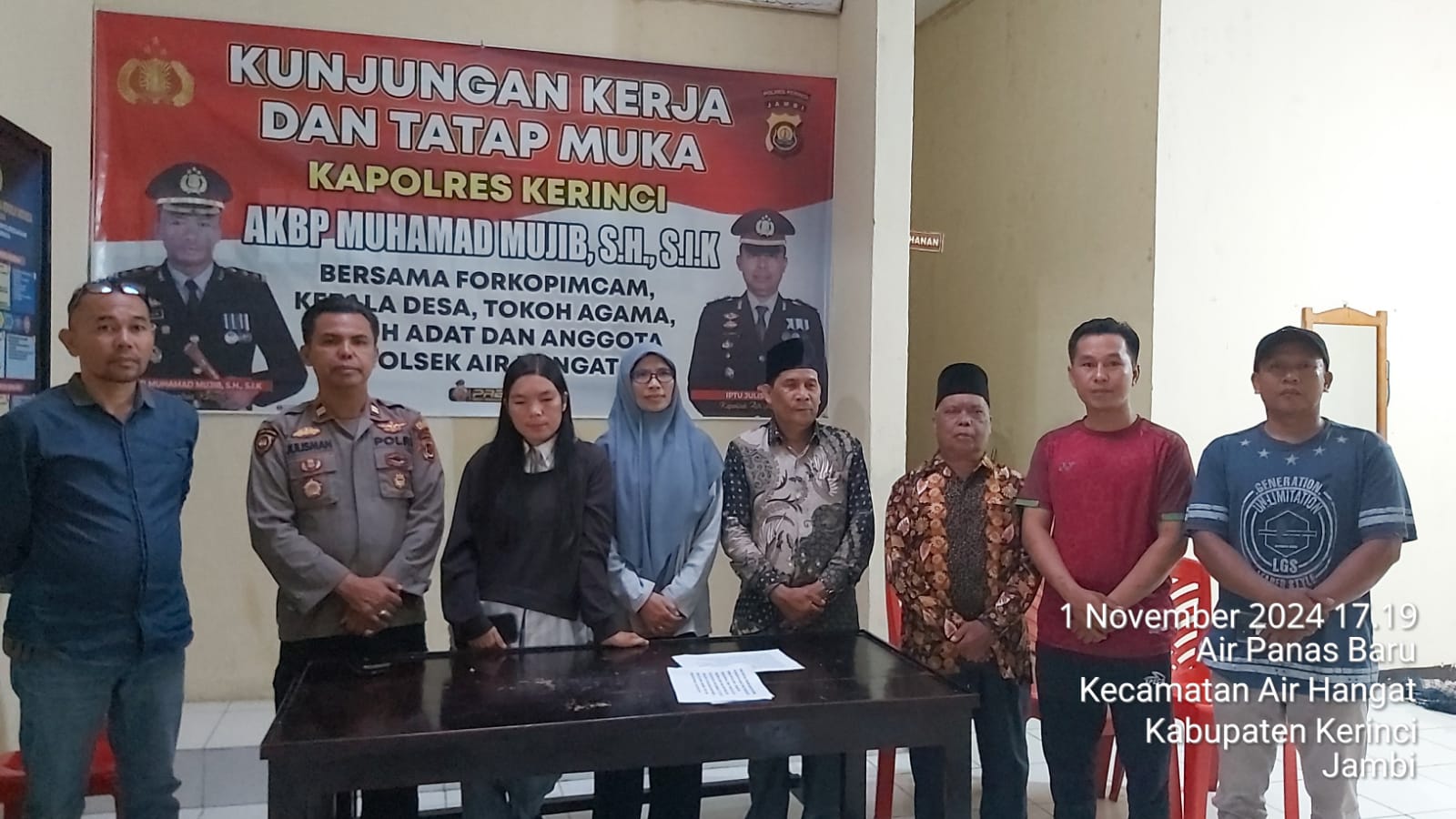 Heboh Video Seorang Wanita Diduga Injak Alquran di Kerinci, Akhirnya Diamankan Polisi