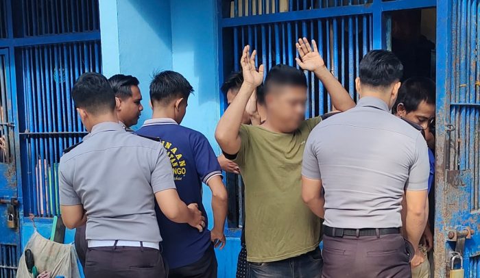 Cegah Gangguang Kantib, Lapas Kelas IIB Muara Bungo Razia Kamar Warga Binaan