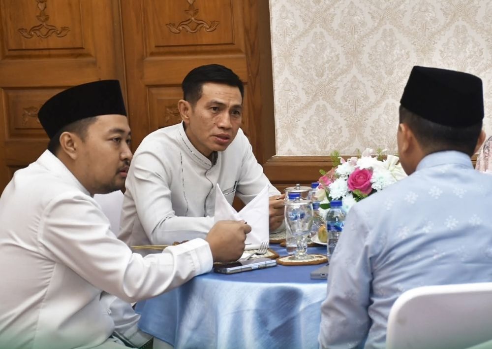 Ketua DPRD Batang Hari Hadiri Open House Gubernur Jambi, Perkuat Sinergi di Hari Fitri