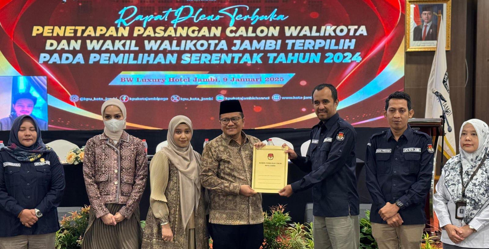 Maulana dan Diza Resmi Ditetapkan KPU Sebagai Walikota dan Wakil Walikota Jambi 2025-2029