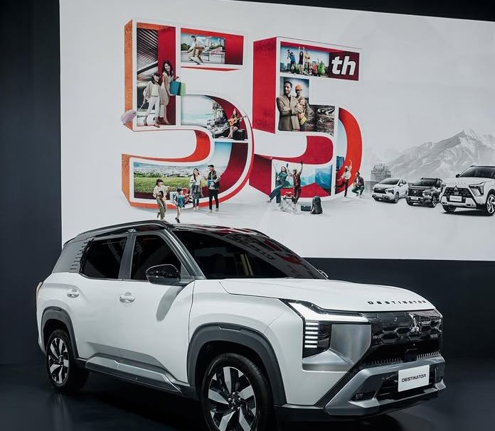 Panel Layar SDA Mitsubishi Destinator Tingkatkan Kenyamanan Berkendara