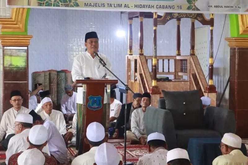 Wabup Tanjabbar Katamso hadiri Haul Ulama Besar di Desa Lumahan Kecamatan Senyerang
