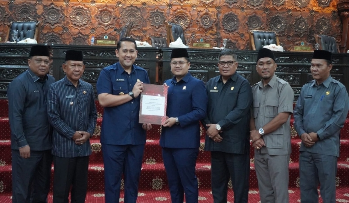 Semua Fraksi Dewan Setujui RAPBD Perubahan 2025 Jadi Perda