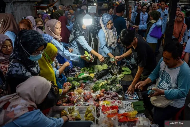 PP 62025 Atur Pekerja Kena PHK Dapat 60 Persen Gaji Selama 6 Bulan