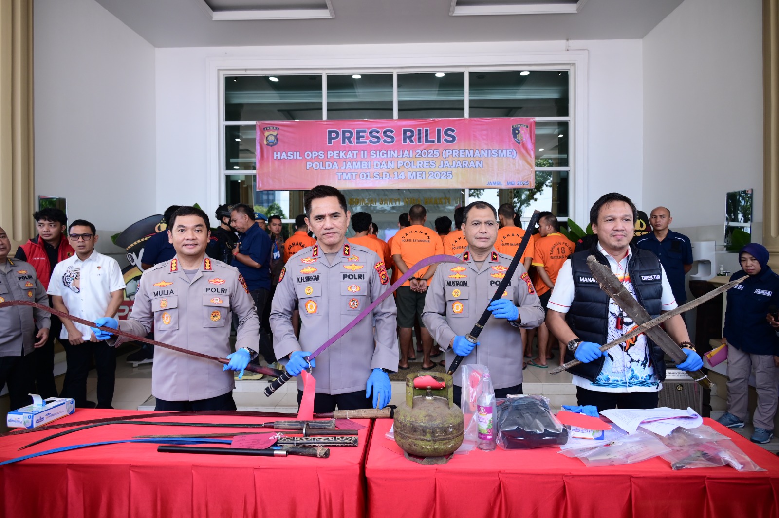 Dua Pekan Operasi Pekat II Siginjai 2025 Polda Jambi dan Polres Jajaran Amankan 274 Preman, 32 Orang tersangka