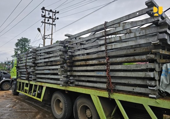 Gerak Cepat! Kementerian PU Tangani Jalan Amblas di Lintas Jambi-Sumbar