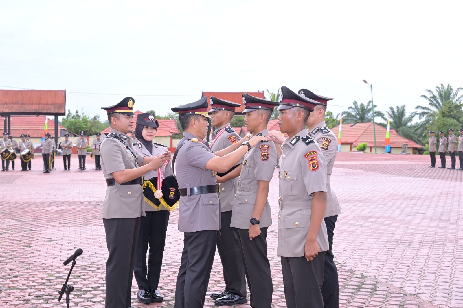 Kapolda Jambi Pimpin Pelantikan serta Pengambilan Sumpah Siswa Bintara Polri Gelombang II