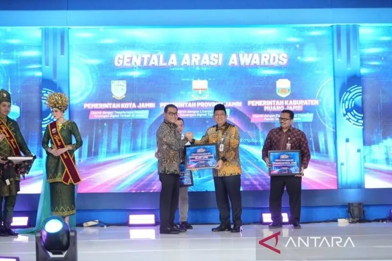 Ubah Transaksi Pendapatan dan Belanja Berbasis Digital Pemkab Muarojambi Raih Penghargaan Dari BI