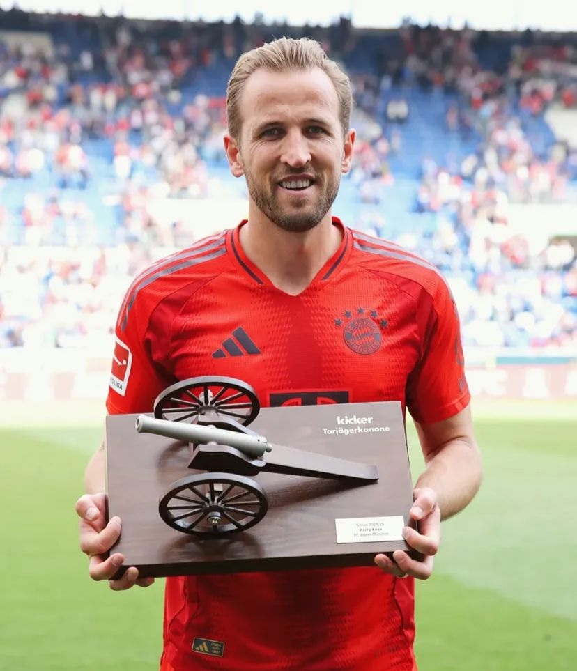 Torehkan 26 Gol, Harry Kane Raih Top Skorer Liga Jerman