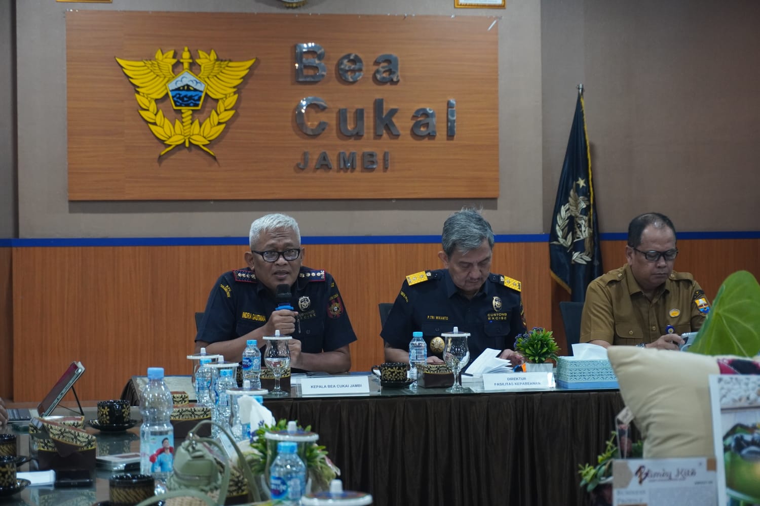 Bea Cukai Jambi Bersama Direktur Fasilitas Kepabeanan Gelar FGD Dukung UMKM Siap Ekspor