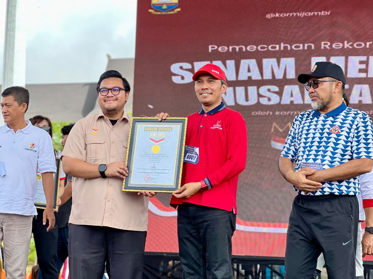 5.000 Warga Jambi Senam Melayu Nusantara Sambut HUT Jambi ke 69, KORMI Pecahkan Rekor MURI 