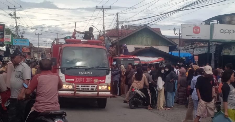 Kebakaran di Pasar Siulak Kerinci, Dua Unit Ruko Ludes