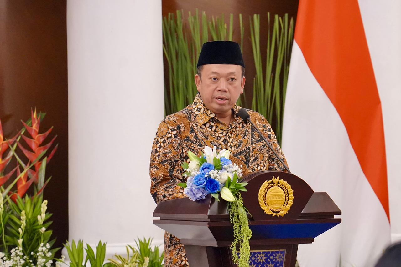 Serahkan Sertipikat Hak Pakai kepada Menteri Luar Negeri, Menteri Nusron: Langkah Amankan Aset Negara