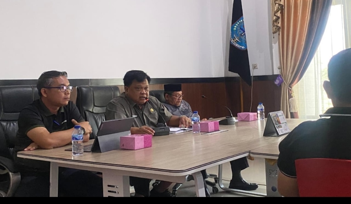 Sekda Zulhifni Pimpin Rapat Pembentukan Satgas Angkutan Batubara