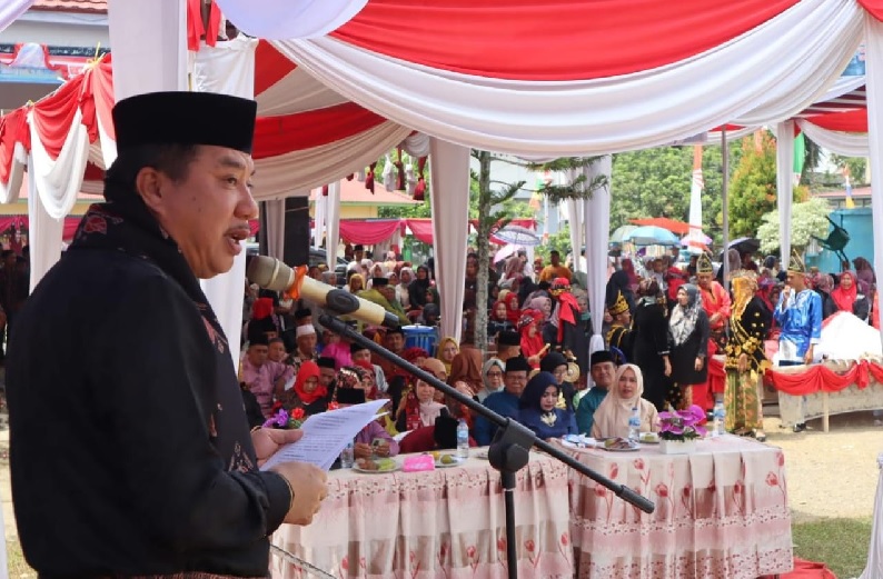 H Mukti Buka Festival Pangkalan Jambu, Salurkan Bantuan untuk Desa Penyangga TNKS