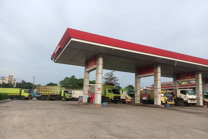 Dikeluhkan Warga, Suplai BBM Pertalite dan Solar di Baturaja Tersendat