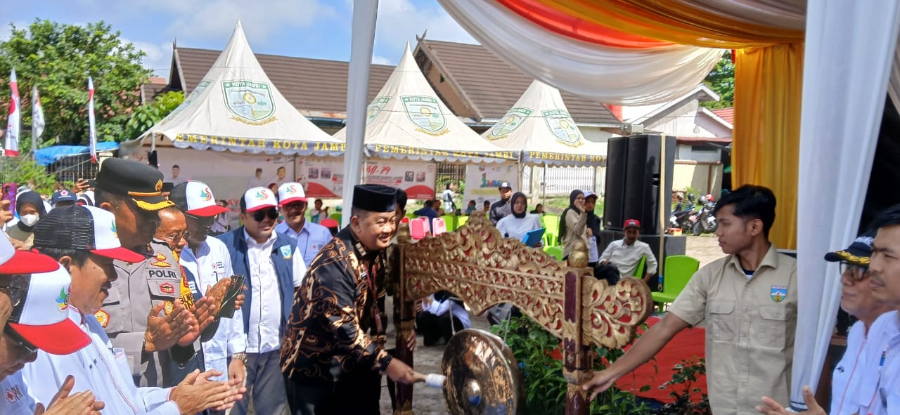 Ajang Kreativitas dan Kepedulian Sosial Generasi Muda, Sekda Kota Jambi Buka JUMBARA 2024