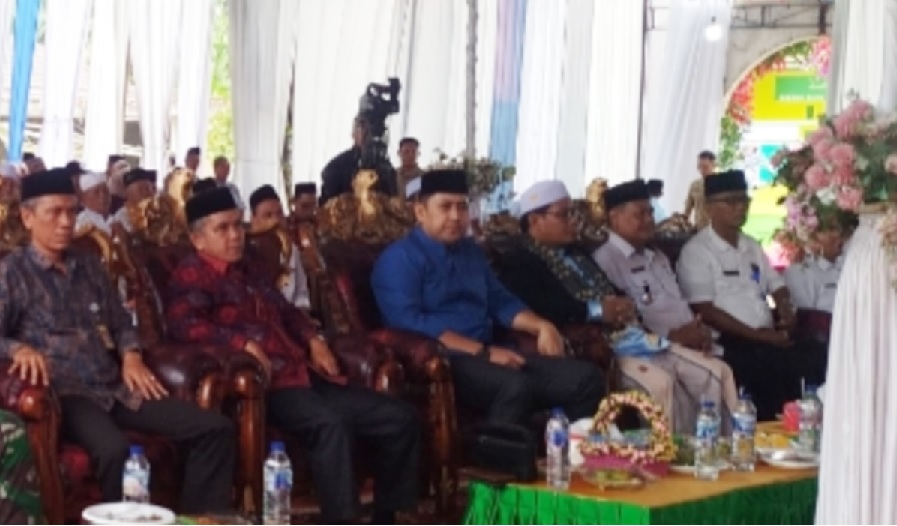 Bupati M. Syukur: Pesantren Adalah Benteng di Era Digital