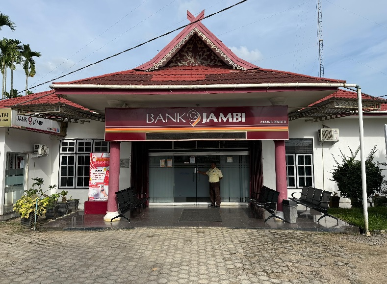 Bank Jambi Gercep Kembalikan Dana Nasabah yang Hilang