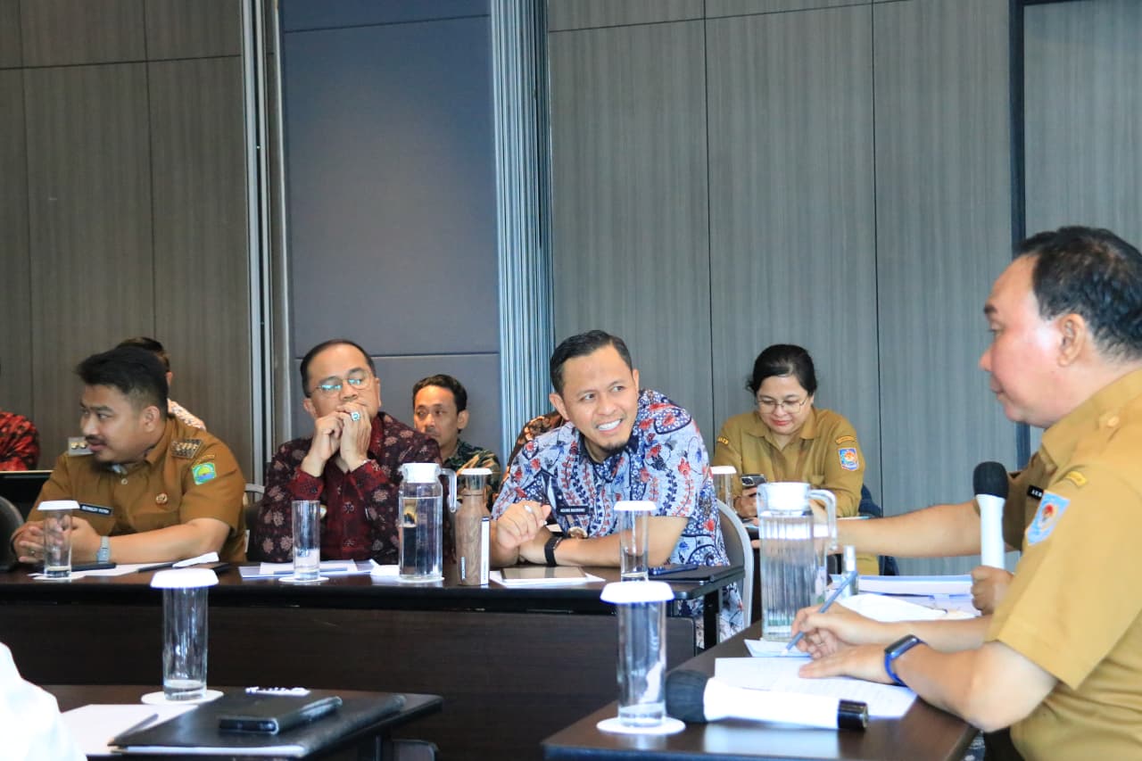 Kolaborasi Bersama Ditjen Otda, Kota Jambi Jadi Terima Bantuan Bibit Cabai Sebagai Pelajar Bertani