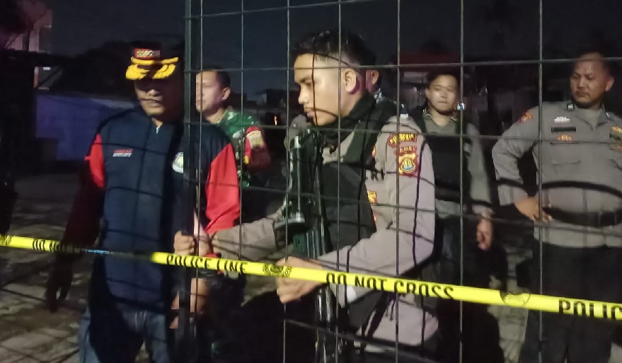 Pasca Kebakaran, SPBU Depan Samsat Dipasang Garis Polisi 