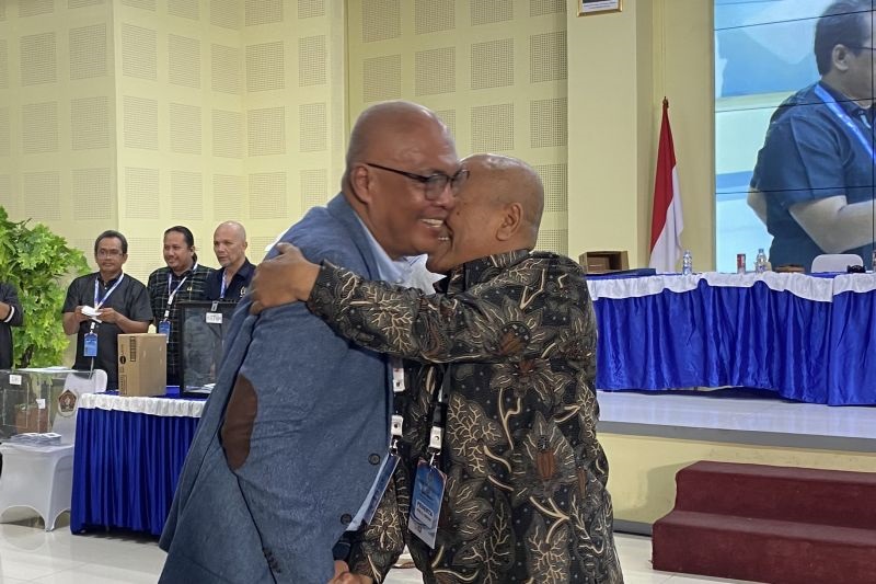 Raih 52 Suara, Akhmad Munir Terpilih Ketua Umum PWI Pusat 2025–2030