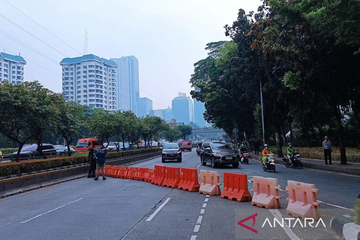 Demo 25 Agustus, Jalan Gatot Subroto Depan Gedung DPR Ditutup