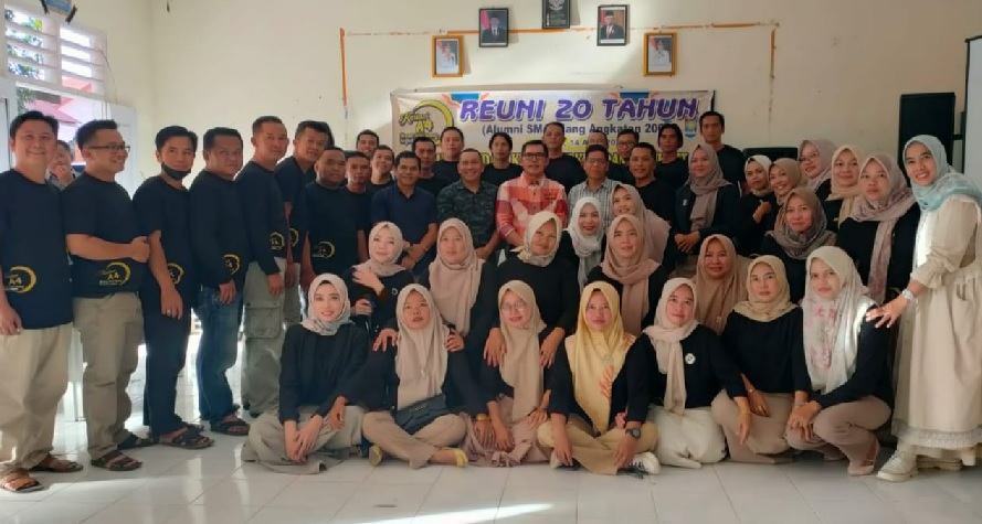 Reuni 20 Tahun Alumni SMA Negeri Hiang Angkatan 2004 Sukses