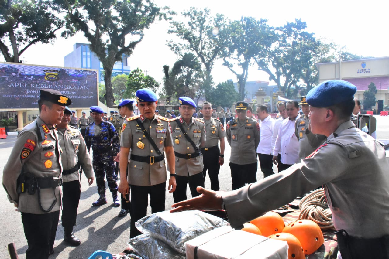 Peduli Bencana Alam di Sumbar, Polda Jambi Berangkatkan Puluhan Personil 