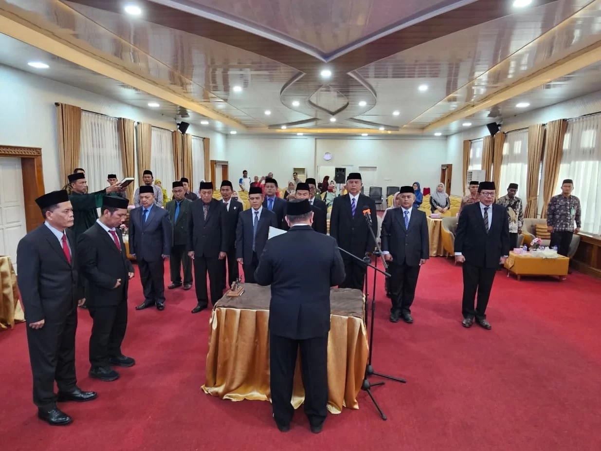 Kakanwil Kemenag Provinsi Jambi Lantik 14 Pejabat Manajerial dan Non Manajerial, Ini Nama-Namanya