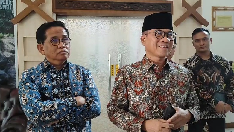 BREAKING NEWS: Waketum DPP PAN Pastikan Laza Diusung PAN di Pilkada Tanjabtim