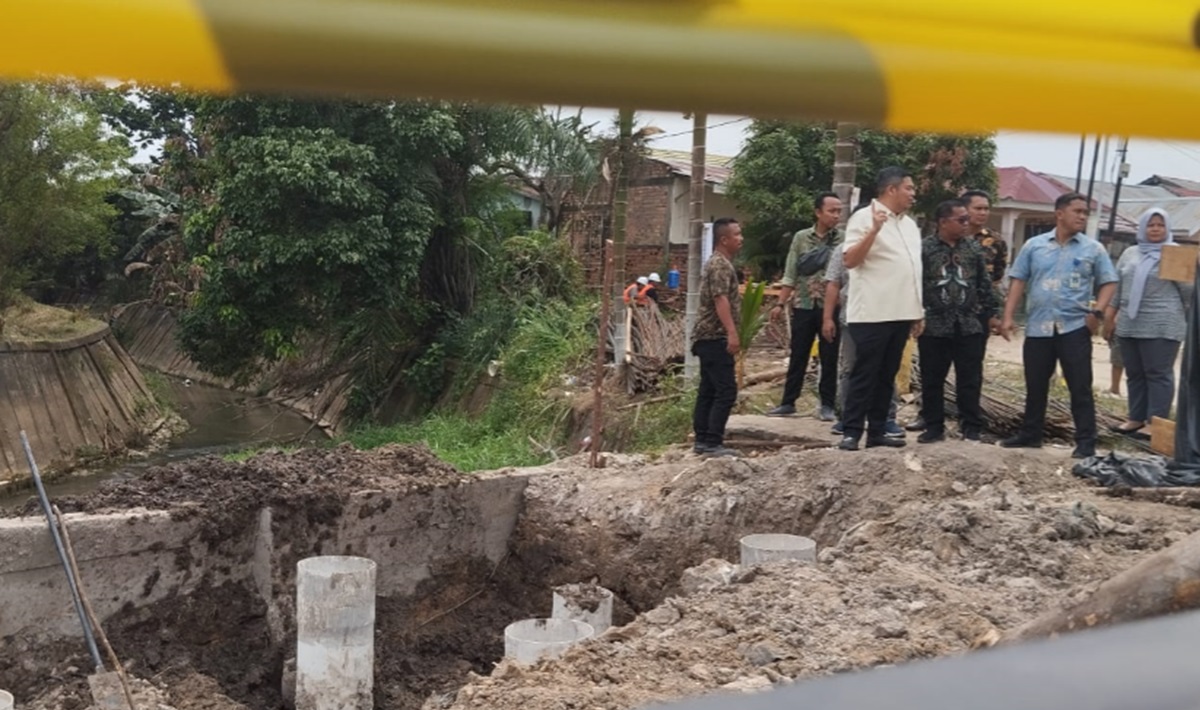 Jembatan yang Dinanti-nanti Warga Aur Kenali Mulai Dikerjakan