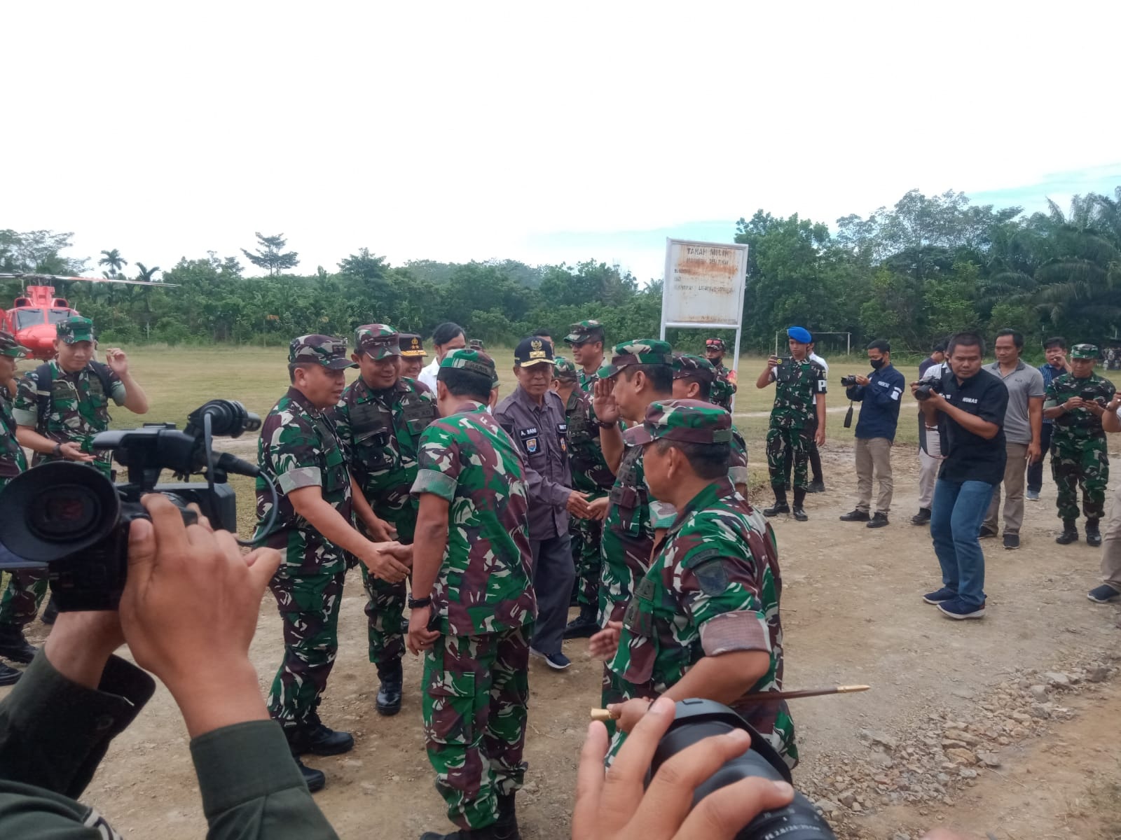 Pangdam II/Sriwijaya Mayjen TNI Hilman Hadi Tiba di Batanghari 