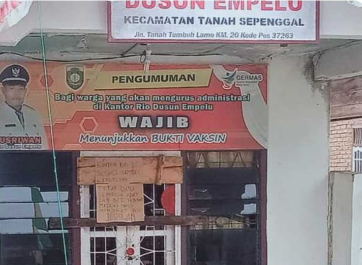 Kantor Rio Dusun Empelu Disegel Warga Akibat Dugaan Perselingkuhan Datuk Rio