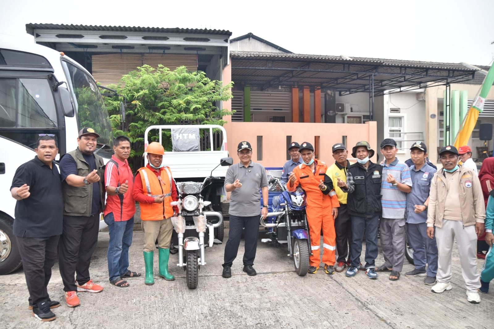 Gotong Royong Jadi Kekuatan Kampung Bahagia