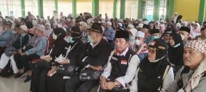 ALHAMDULILLAH! 374 Jemaah Haji Kloter Pertama EHA Riau Telah Tiba di Pekanbaru