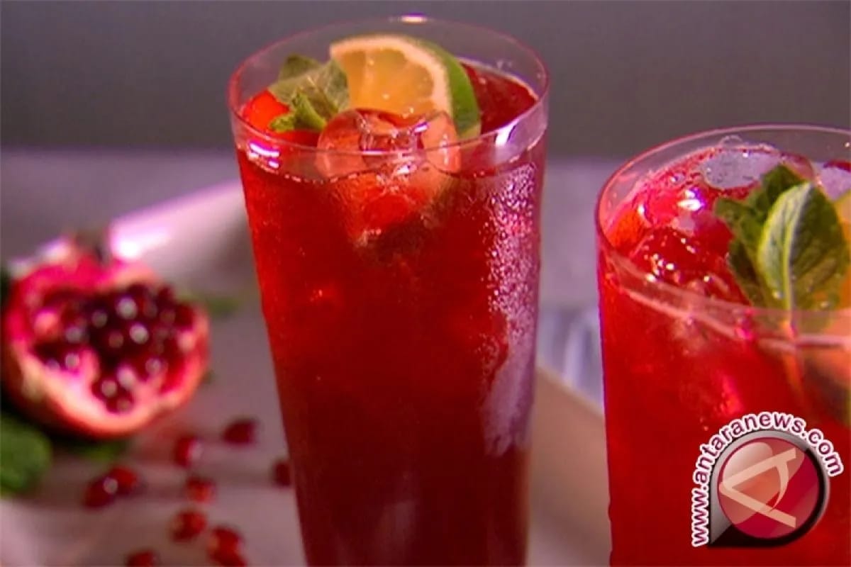 Penderita Kolesterol Tinggi Harus Tau Khasiat Buah Delima.. 