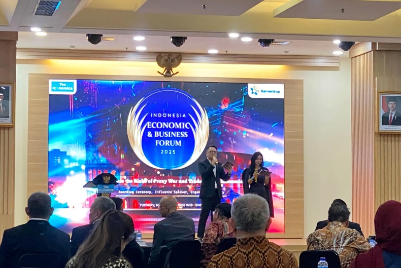 Bank Jambi Torehkan Prestasi di Ajang The Iconomics Top Bank Awards 2025
