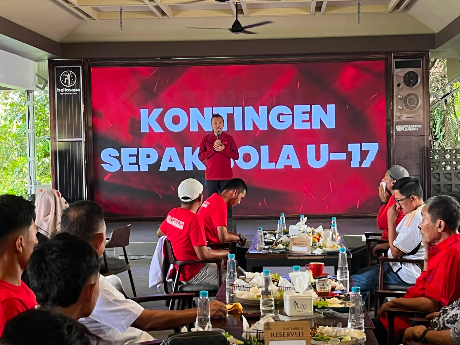 Edi Purwanto Lepas Banteng Jambi United, Misi Juara Soekarno Cup 2026 Dimulai
