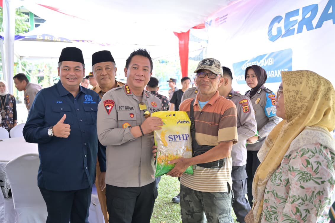 GPM Serentak : Polresta, Pemkot dan DPRD Kota Jambi Hadirkan Beras Murah Untuk Warga