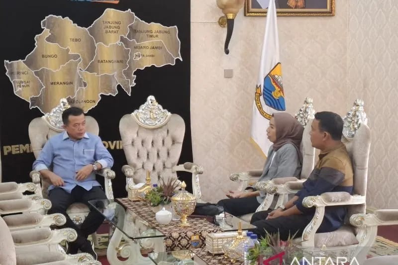 Gubernur Jambi Terima Kunjungan Perkenalan Diri Kepala Biro ANTARA