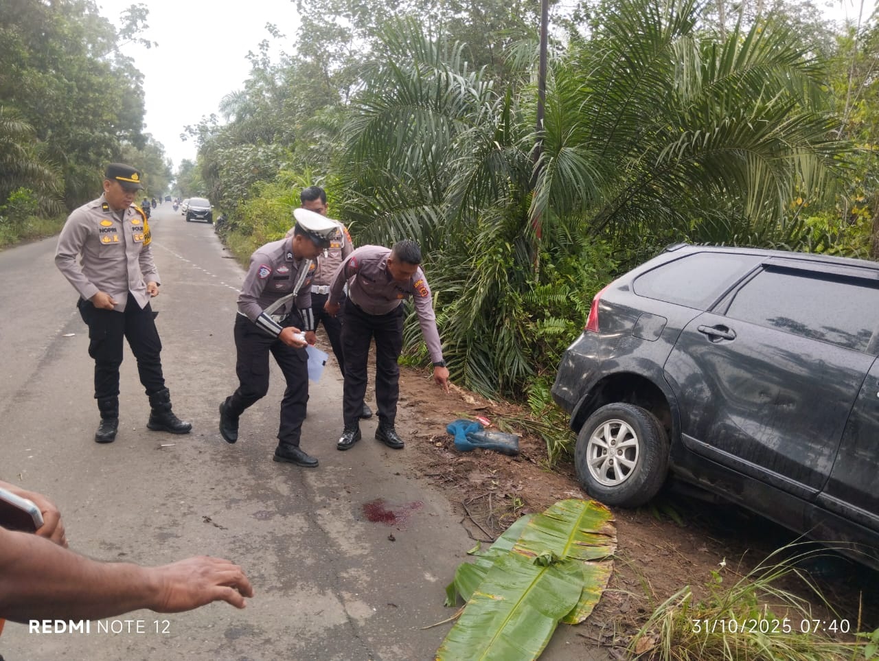 Diduga Mengantuk, Avanza Tabrak Pengendara Motor di Geragai, Satu Tewas di Tempat