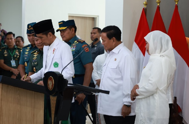 Presiden Jokowi dan Menteri Pertahanan Prabowo Resmikan Peningkatan Fasilitas RS TNI